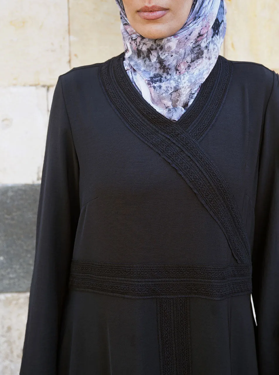 Crossover Lace Trim Abaya